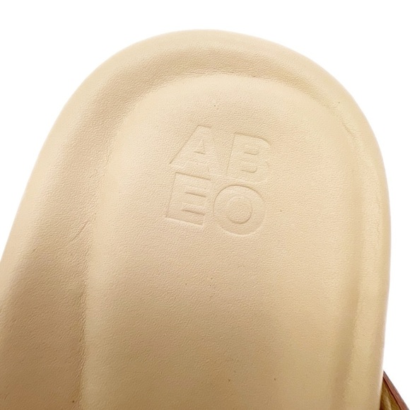 Abeo Kai Sandals - Picture 9 of 13